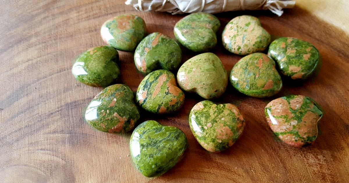 Unakite : Vertus et Propriétés de la Pierre de Paix