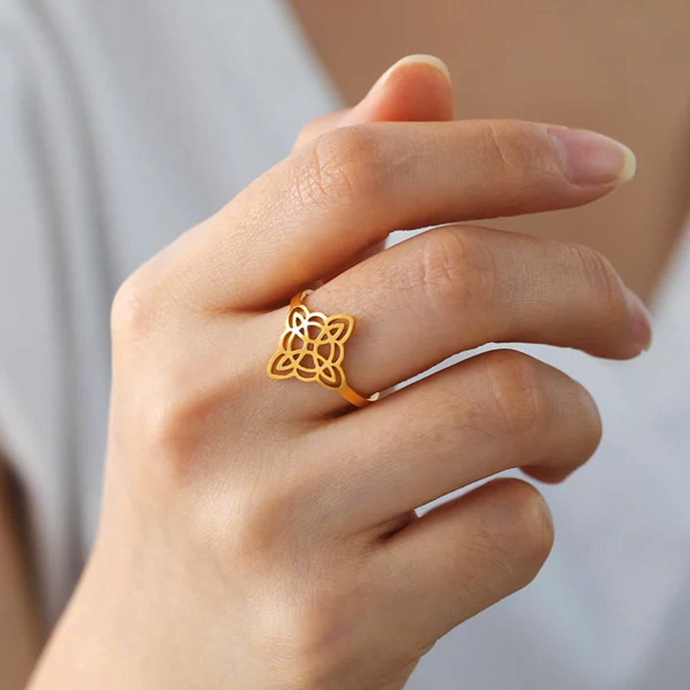 Bague de Protection &quot;Noeud de Sorcière&quot;