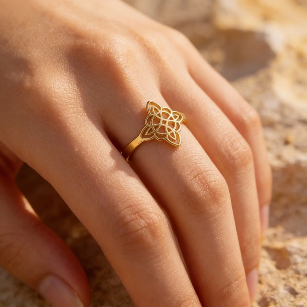 Bague "Protection Sacrée" Noeud de Sorcière