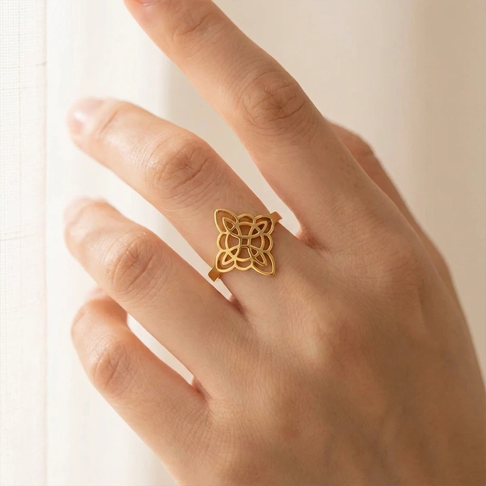 Bague "Protection Sacrée" Noeud de Sorcière