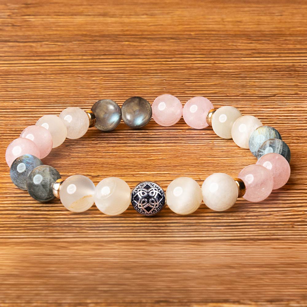 Bracelet Féminin Sacré