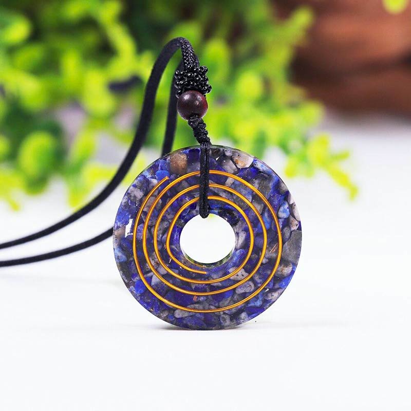 orgonite a porter sur soi lapis lazuli
